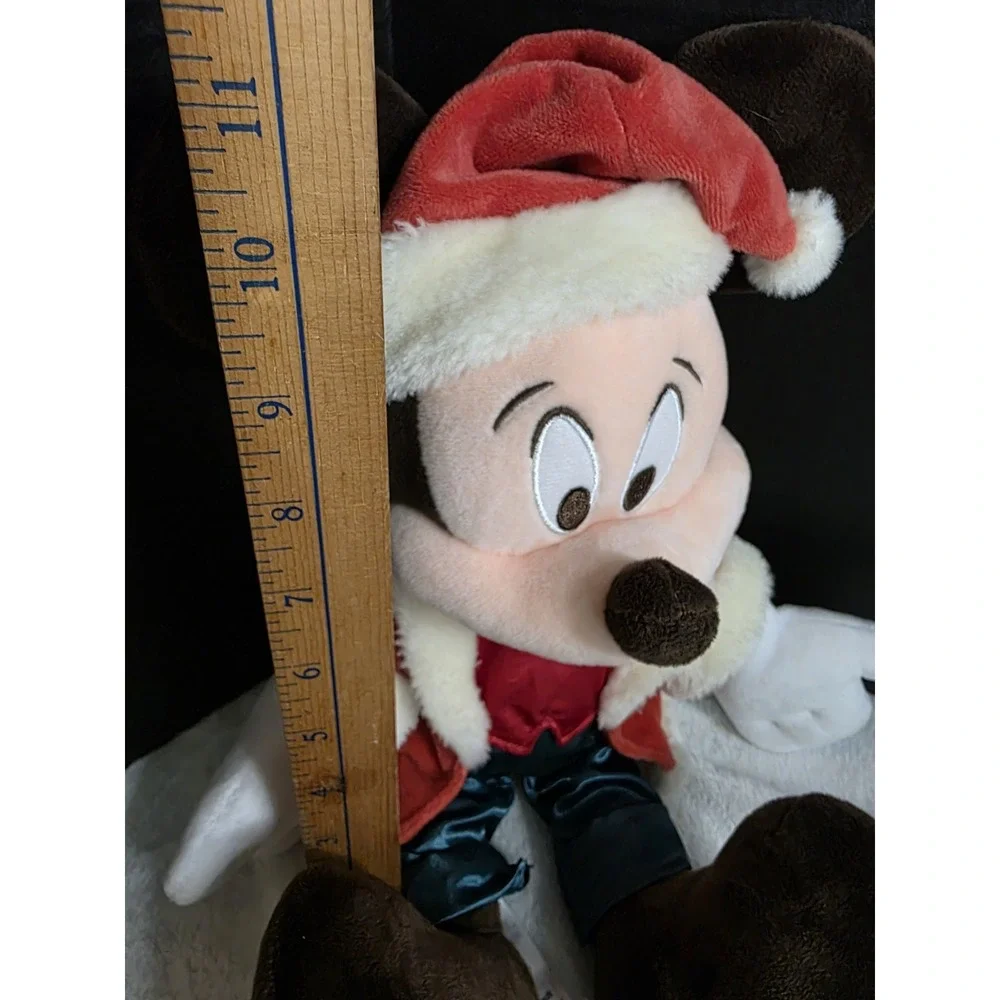 Walt‎ Disney World Park 2023 Holiday 15